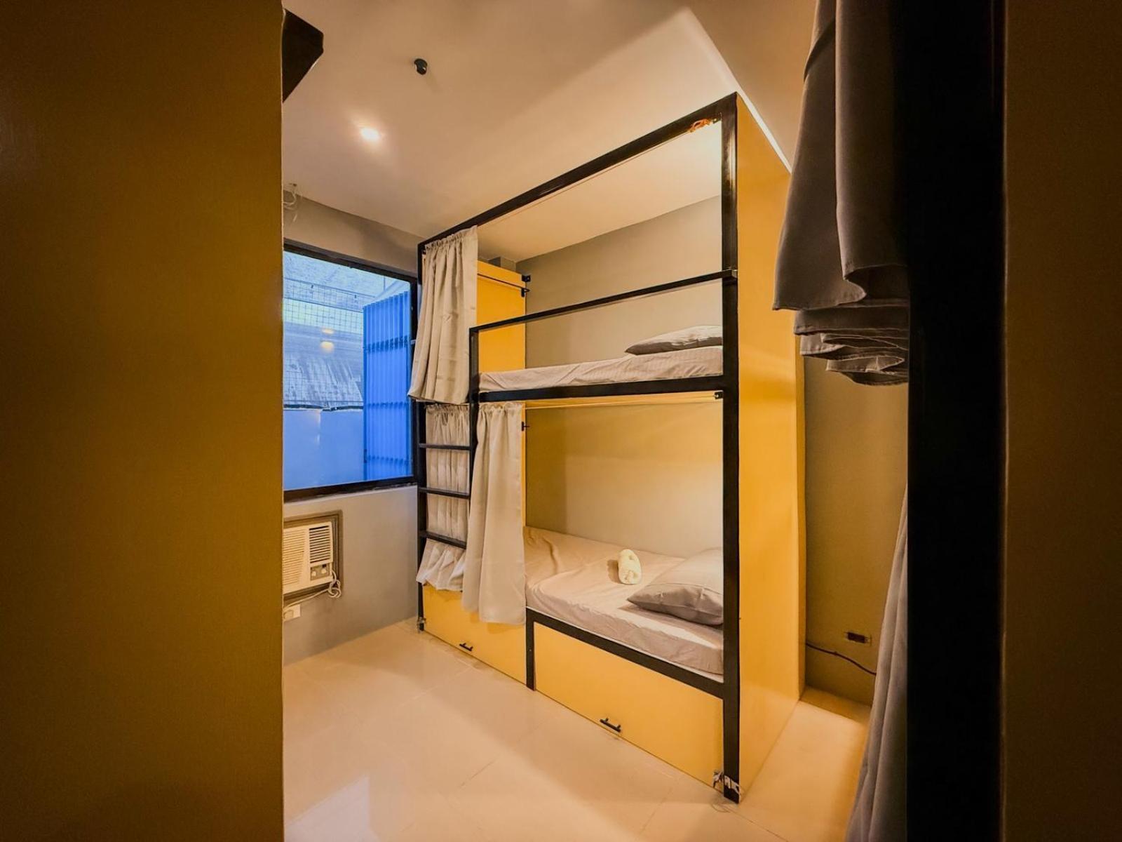 Goofy Ants Hostel Puerto Princesa Εξωτερικό φωτογραφία